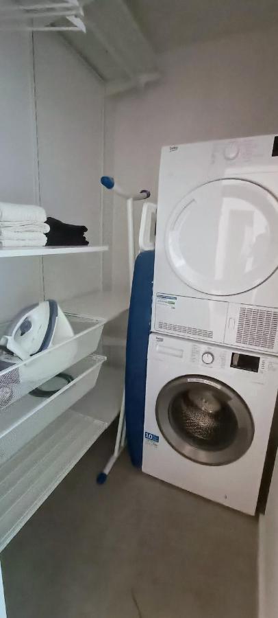 Belle Maison Mitoyenne De Standing Fréjus Εξωτερικό φωτογραφία